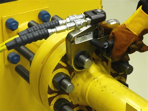 Hot Bolting And Single Stud Replacement Enerpac Blog