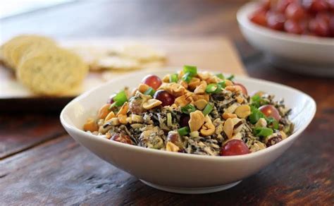 Add tomato, water chestnuts, mushrooms, onion and celery. Wild Rice Salad with Chicken and Grapes | Recipe | Wild ...