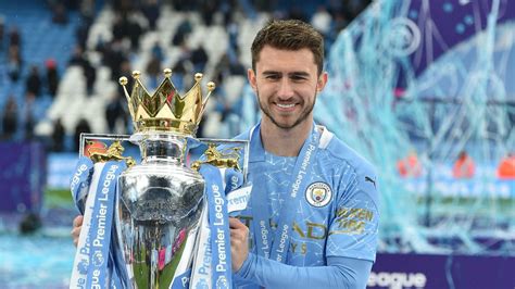 Aymeric Laporte Delivers Ruthless Take On Man Utd And Their Fans With