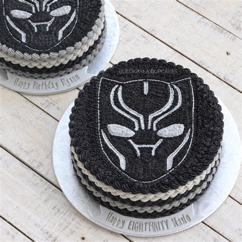 These edible toppers are perfect for your cakes, cupcakes, cookies, chocolate covered oreos, chocolate or hard candy lollipops, candy apples, cake pops, rice krispie treats and more! #blackpanther #superherolk #superhero #blackpantherlk # ...