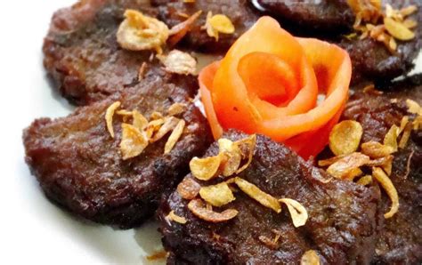 Gepuk daging sapi ini, paling nikmat jika disantap dengan sajian pecel atau seporsi nasi hangat. Olahan Daging Sapi Ini Bisa Kamu Simpan untuk Waktu yang ...