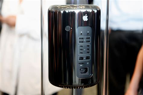 Apple Gives The Mac Pro A Super Powered Cylindrical Update Wired