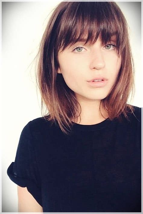 Haircuts For Round Face 2019 Photos And Ideas Hairstyles With Bangs