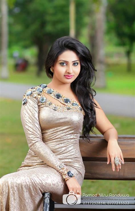 Vinu Udani Siriwardana Sri Lankan Actress And Models Vinu Udani Siriwardana