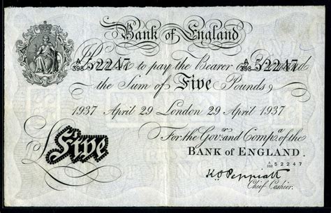 British White Five Pounds Note Britannia Bank Of England White Fiver