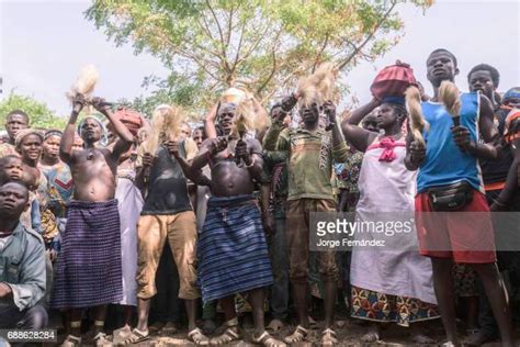 Circumcision Ceremony In Benin Photos Et Images De Collection Getty