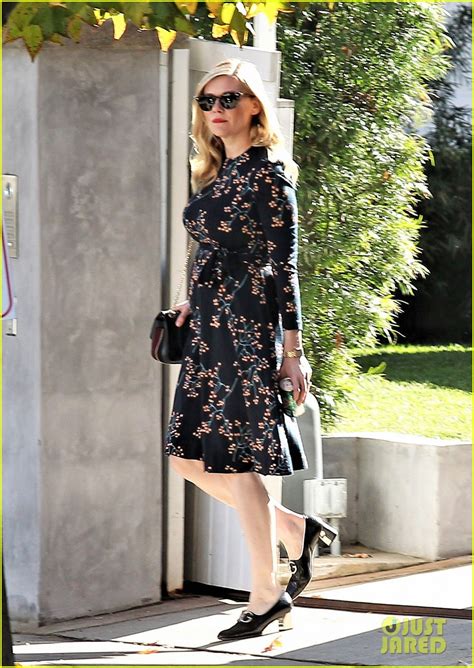 While dunst has other little things going on, she's hoping to find a good time to tie the knot when her family and friends can all have fun. Full Sized Photo of kirsten dunst pregnant 04 | Photo ...