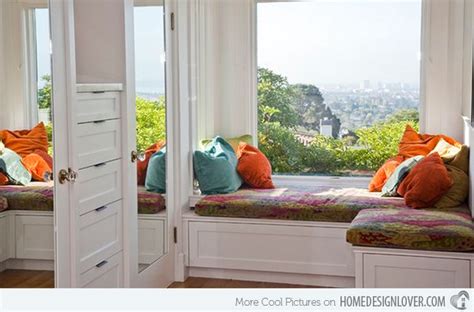 Space Saving Window Seats In 15 Traditional Interiors Home Design