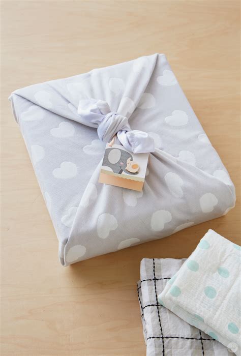 Flo shares top baby shower gift ideas, how much to spend on a gift, and other tips for celebrating pregnancy and new life. Baby gift wrap ideas: Showered with love - Think.Make.Share.