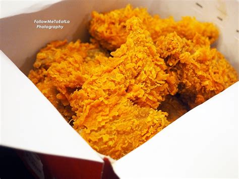 Namun yang harus kamu perhatikan, ada es batu sebagai salah satu komponen yang penting. Follow Me To Eat La - Malaysian Food Blog: McDonald's Ayam ...