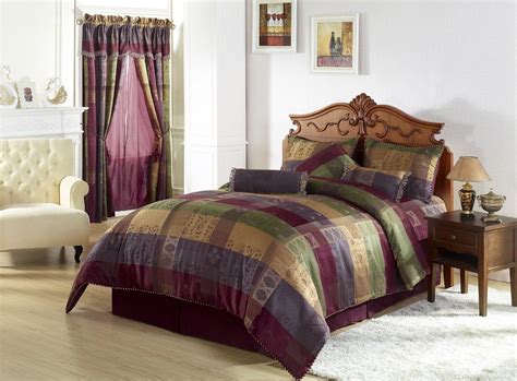 Bedding set with skull and flower print. Burgundy Comforter & Bedding Sets