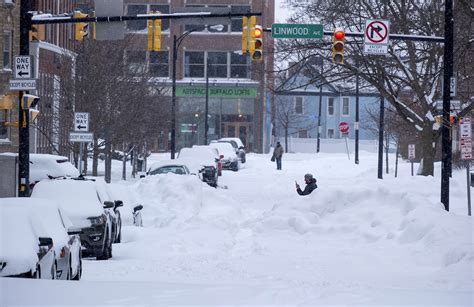 Buffalo Snowstorm Photos 2022 Pictures Of Deadly Ny Blizzard