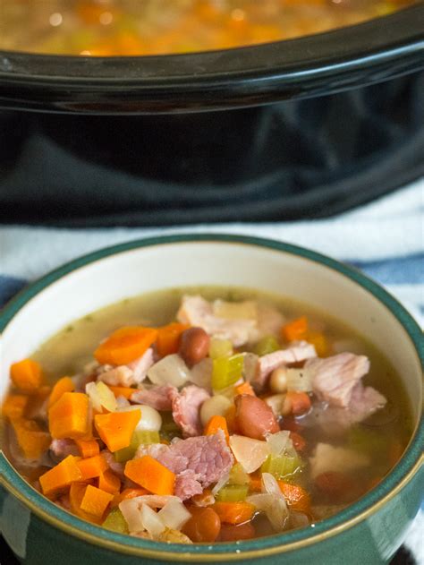 Slow Cooker Ham Bean And Veggie Soup 12 Tomatoes