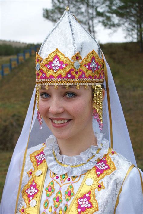 tatarstan a country inside russia costume folklorique costume traditionnel photographie de