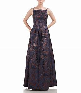  Unger Metallic Floral Print Sleeveless Square Neck Pleated Gown