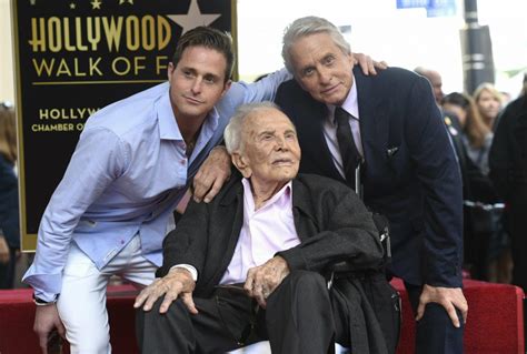 Kirk Douglas Legendary Hollywood Actor Dead At 103 The Hollywood 360