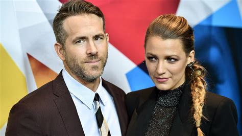 Ryan Reynolds E Blake Lively Transaram Em Banheiro De Aeroporto