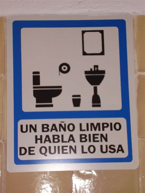 Carteles De Banos Limpios