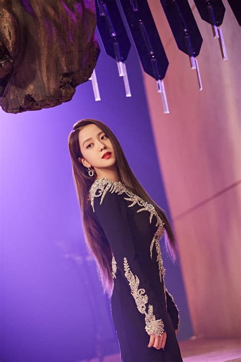 Behind The Scenes Pictures From The How You Like That Mv Set Blackpink Jisoo Blackpink