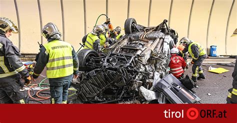 Als er sich gerade auf der. Schwer Verletzter bei Unfall auf A13 - tirol.ORF.at