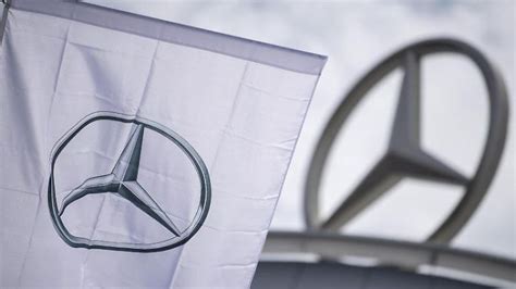 Baden Württemberg Daimler Beschäftigte bekommen bis zu 6000 Euro