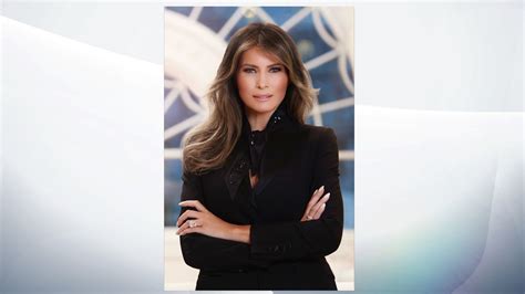 First Official Portrait Of Melania Trump As First Lady Is Unveiled