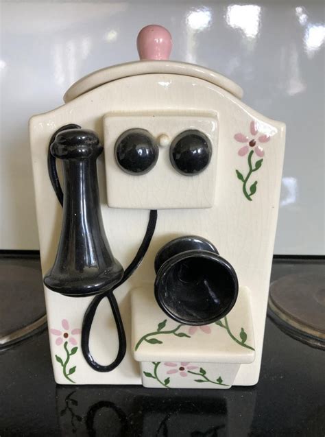 12 Funny Cookie Jars Perfect For Your Kitchen Let S Eat Cake