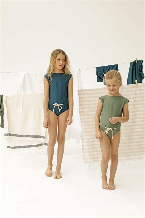PERLE Sun Protective Swimsuit Anti UV Vetement Enfant Maillot De