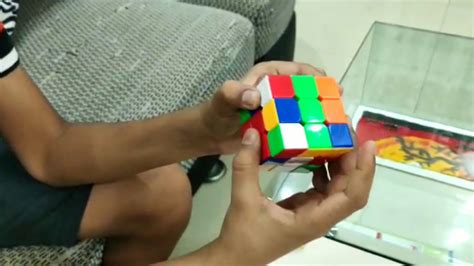 Akshits Magic World Solving Rubiks Cube Step 1 Youtube