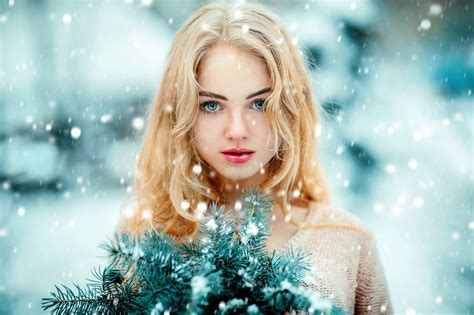 Wallpaper Women Face Blonde Portrait Blue Eyes Snow Depth Of