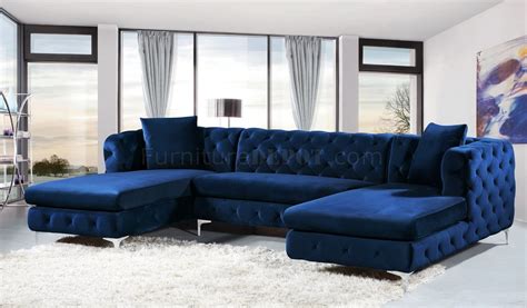 We did not find results for: Gail Sectional Sofa 664 in Navy Velvet Fabric by Meridian