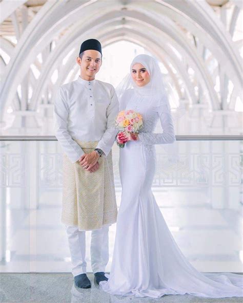 Baju Akad Nikah Simple Baju Nikah Putih Nadia Brian Muslimah