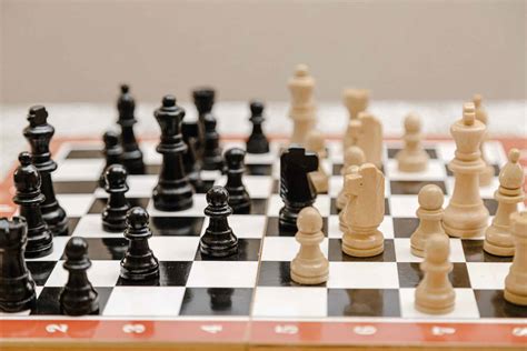 Proper Chess Setup How To Set Up A Chessboard A Quick Simple Guide