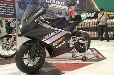 Ukir ban roadrace mp 76 dan alhasil sangat mantap seperti baru. Ban Roadrace Scoopy : Modifikasi Jupiter Z 2020 Bergaya ...