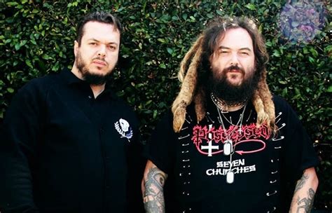 Check spelling or type a new query. A Cavalera testvérekkel jön a White Stripes metálos verziója - Lángoló Gitárok