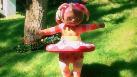 Upsy Daisy To Dance From In The Night Garden Youtube