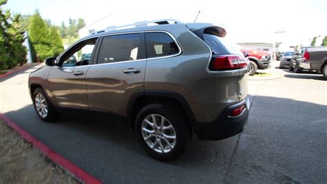 2016 Jeep Cherokee Latitude | Light Brownstone Pearlcoat | GW368393