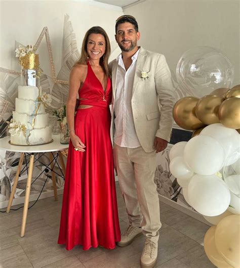 Carolina Arregui Compartió Fotos Del Matrimonio De Uno De Sus Hijos — Fmdos