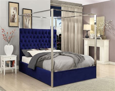 Porter Upholstered Bed In Navy Velvet Fabric By Meridian