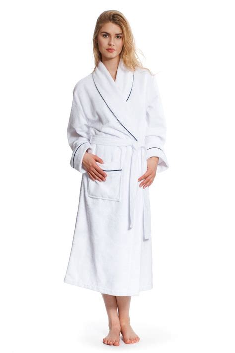 The Perfect Spa Robe From Jones New York Is Great For Spending Cozy