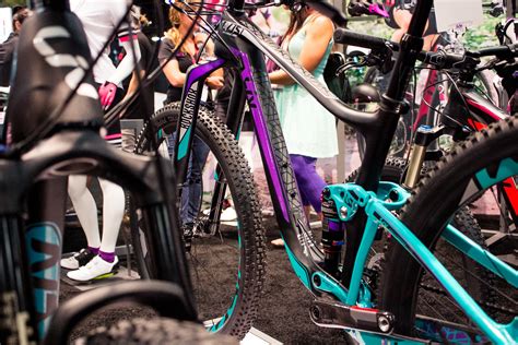 2016 Liv Lust And Intrigue Womens Bikes 2016 Womens Bikes And Gear