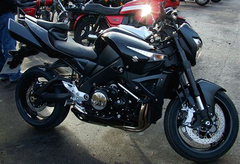 Motorcycle specifications, reviews, roadtest, photos, videos and comments on all motorcycles. File:Suzuki B-King black.jpg - Wikimedia Commons