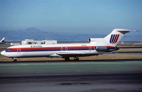 N7463u Boeing 727 222 United Airlines San Francisco Intern Flickr