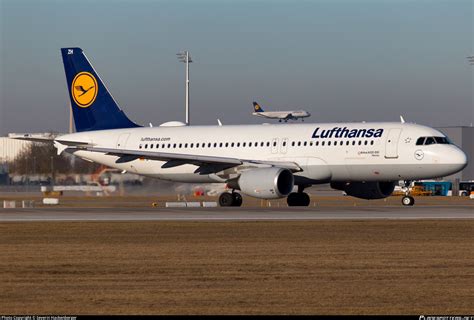 D Aizh Lufthansa Airbus A320 214 Photo By Severin Hackenberger Id