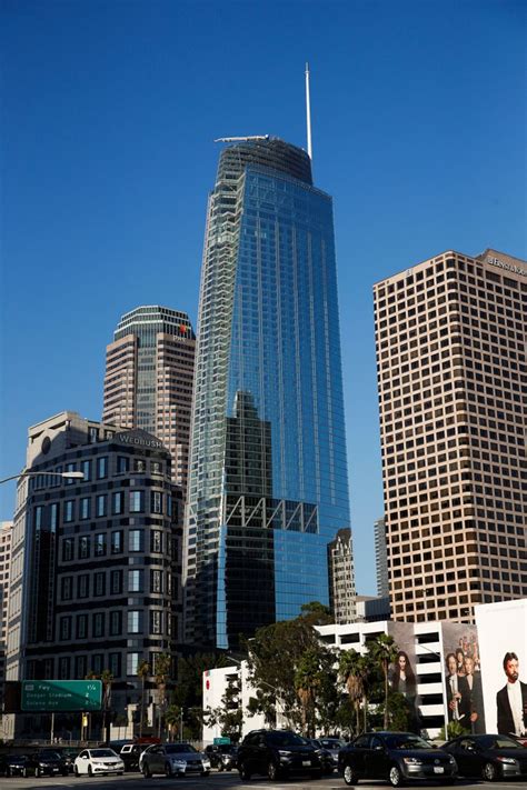 Tallest Building West Of Mississippi River Opens In La The Seattle Times