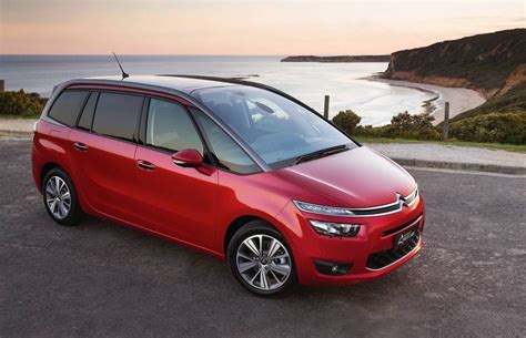 Citroen Grand C4 Picasso Gains Third Row Air Con At No Cost