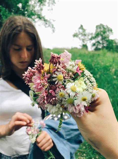 June 28 2017 Nature Walk Photoshoot And Wildflower Picking With