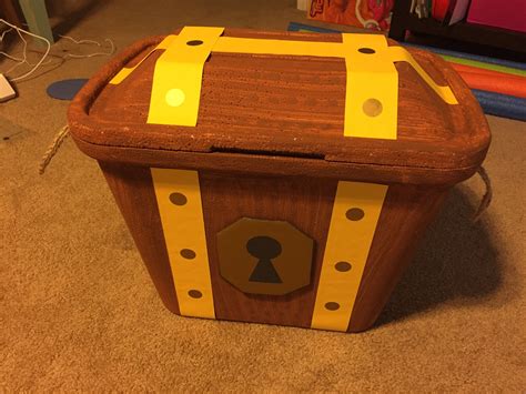 Treasure Chest From Styrofoam Cooler Use Acrylic Craft Paint