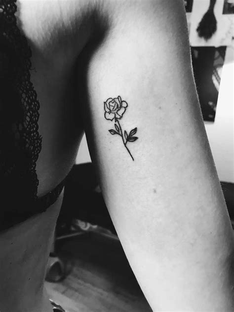 Https://techalive.net/tattoo/easy Rose Flower Designs Tattoo