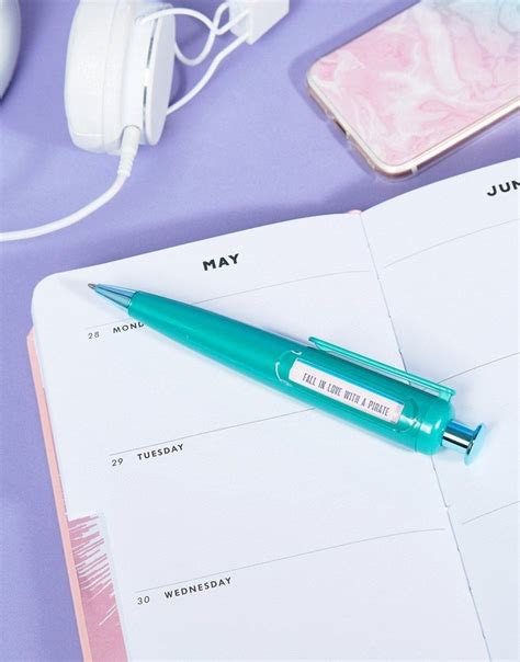 40 Cute Things For Your Desk Thatll Make Work Almost Bearable Pen